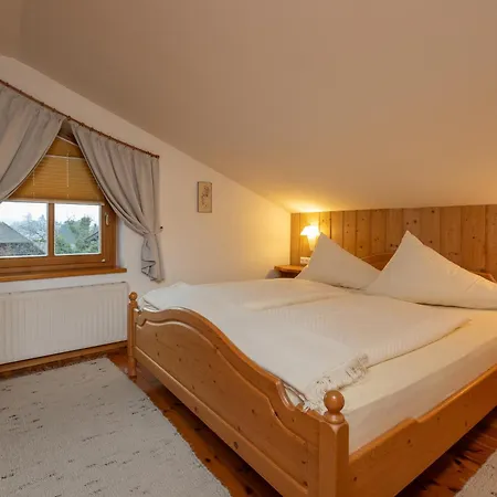 Guest house Moertbauerhof & Haus Fruehauf Seeboden