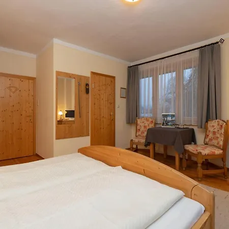 Alloggio per agriturismo Moertbauerhof Und Haus Fruehauf Seeboden