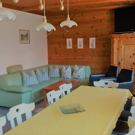 Moertbauerhof Und Haus Fruehauf *