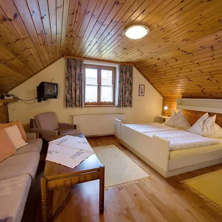 Moertbauerhof Und Haus Fruehauf *